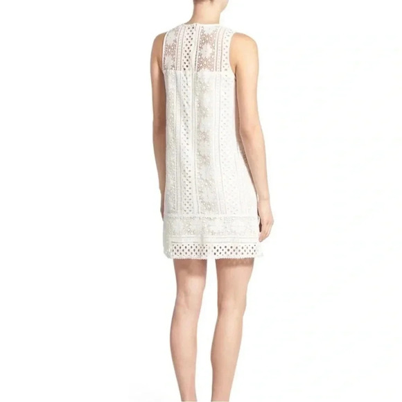 Cupcakes & Cashmere Ivory Lace Luka Shift Dress Size Medium - Picture 2 of 15